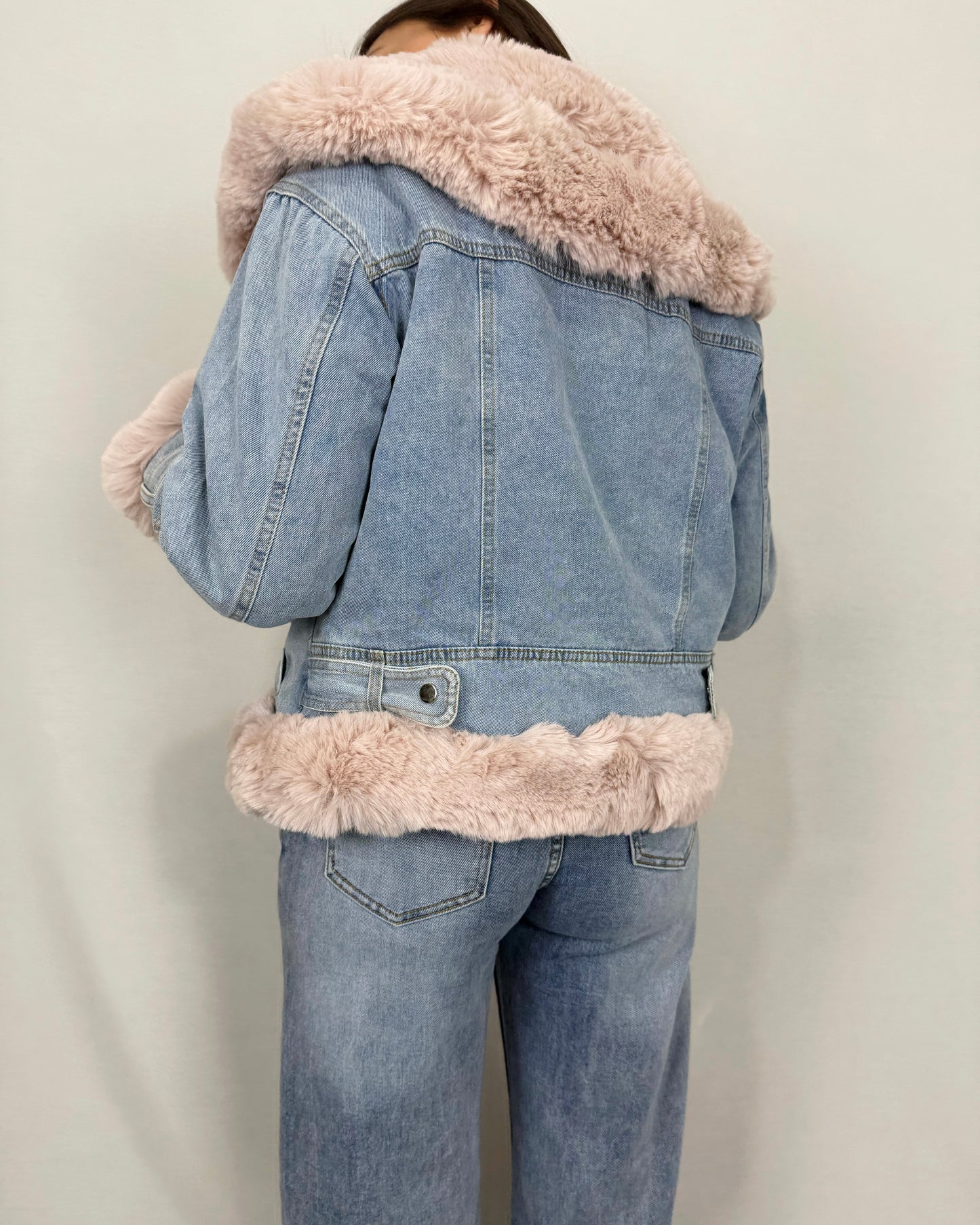CHAQUETA DENIM PELO PINK