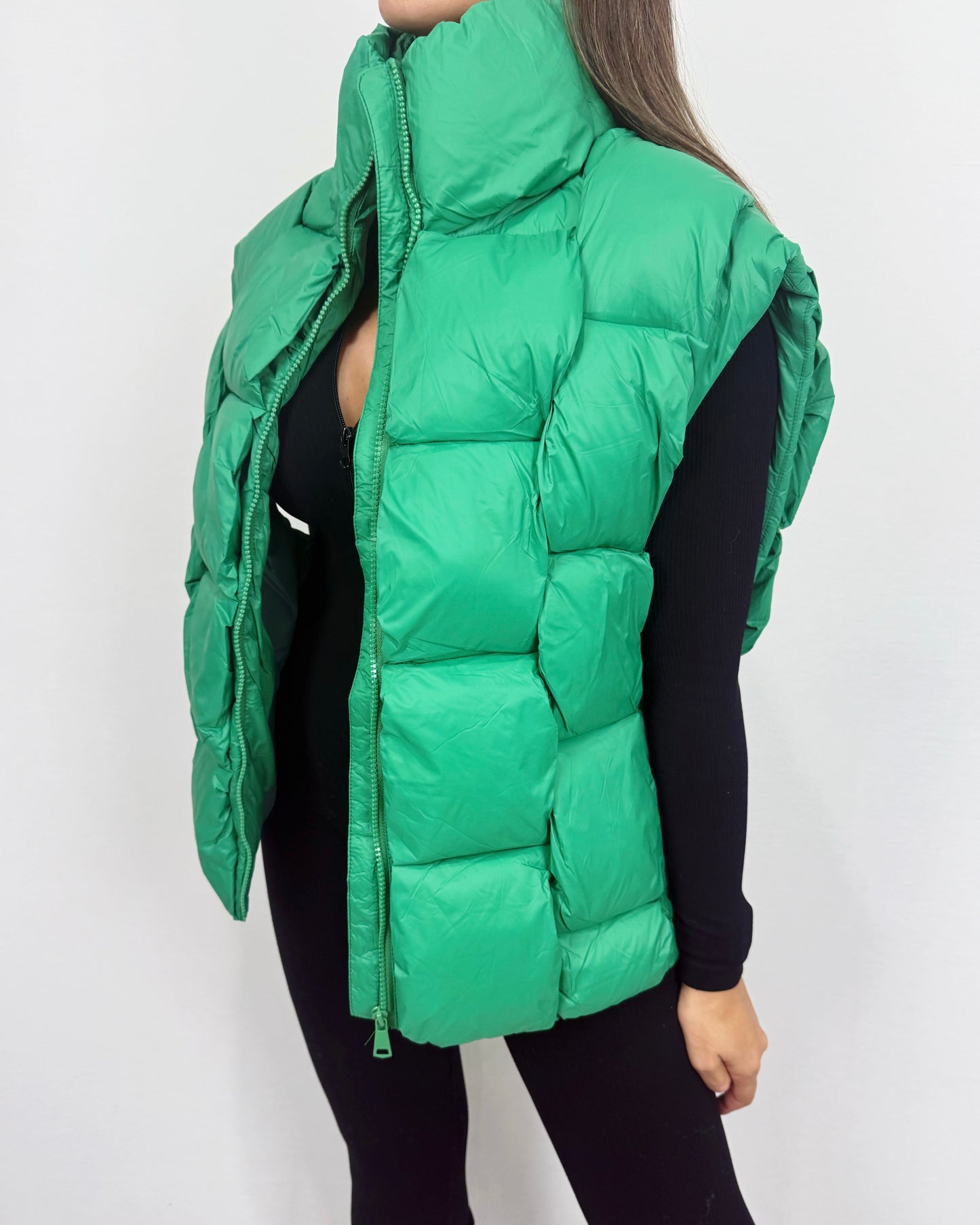 CHALECO VERDE OVER
