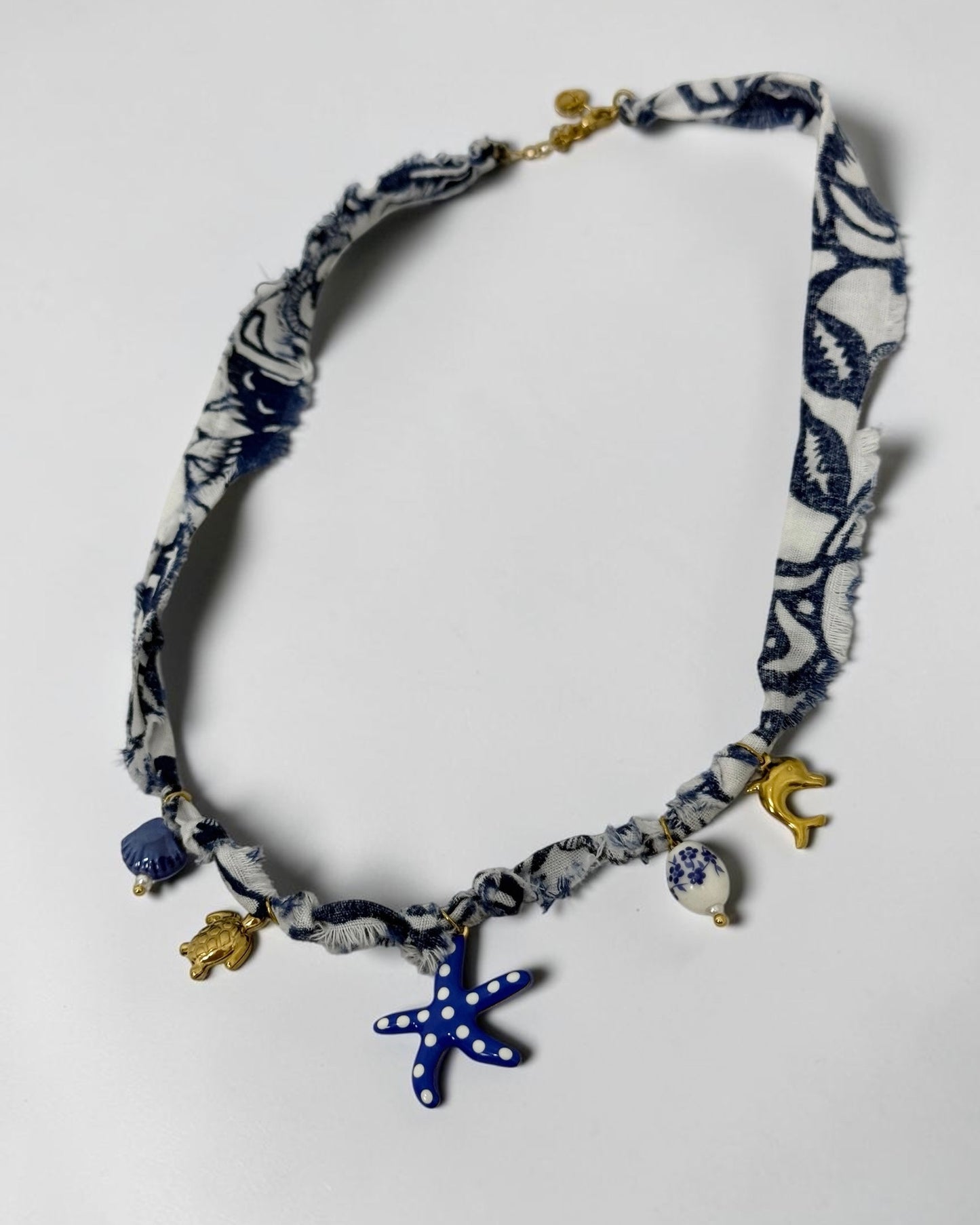 COLLAR MARBELLA