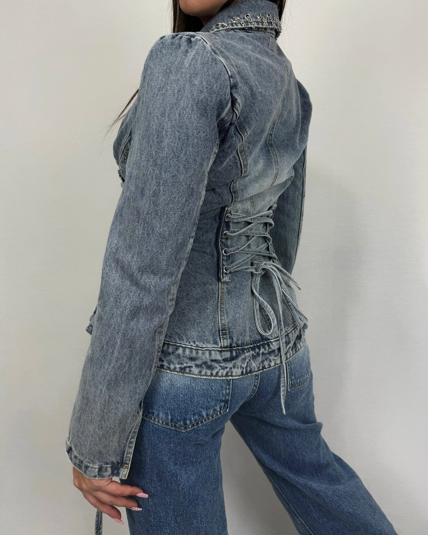 CHAQUETA DENIM CORSET CADENAS