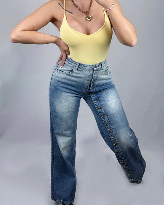 JEANS BOTONS