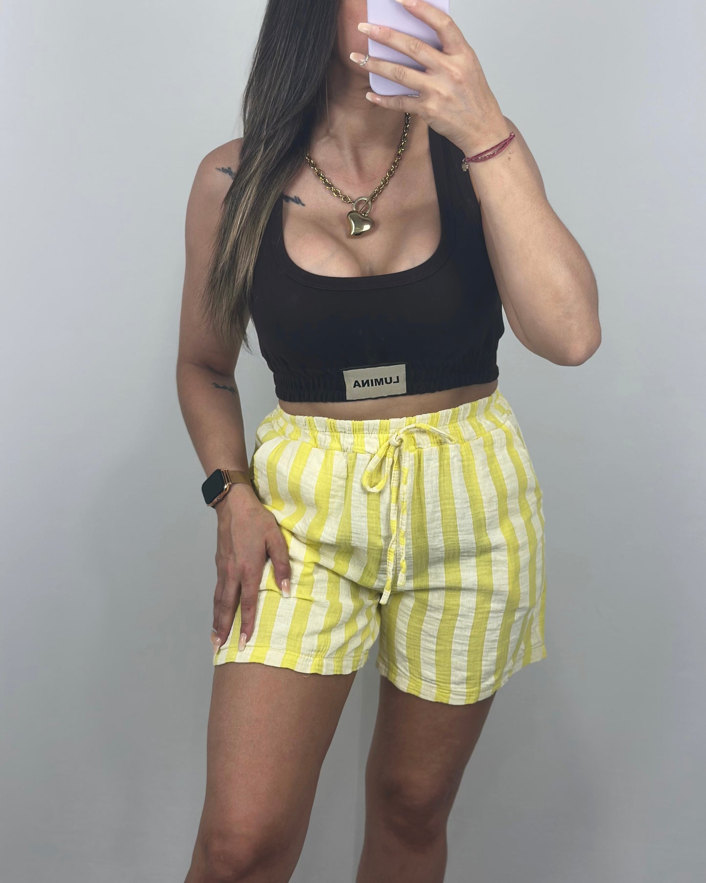 SHORT BAMBULA LÍNEAS AMARILLO