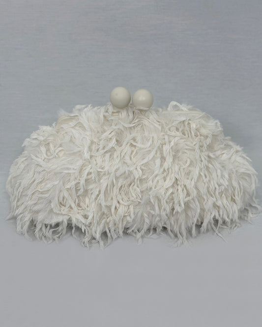 CLUTCH PLUMAS BLANCO