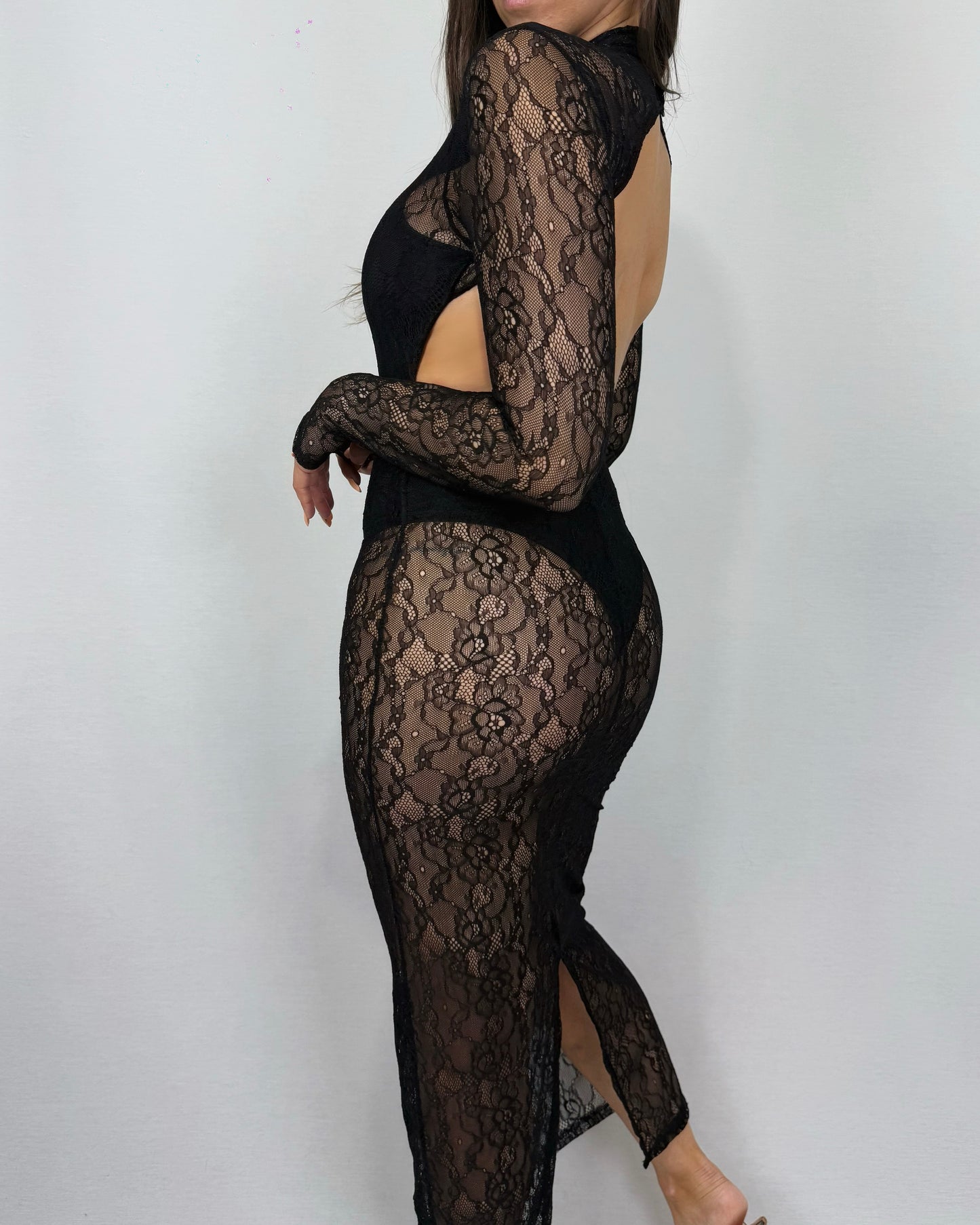 VESTIDO ENCAJE NEGRO