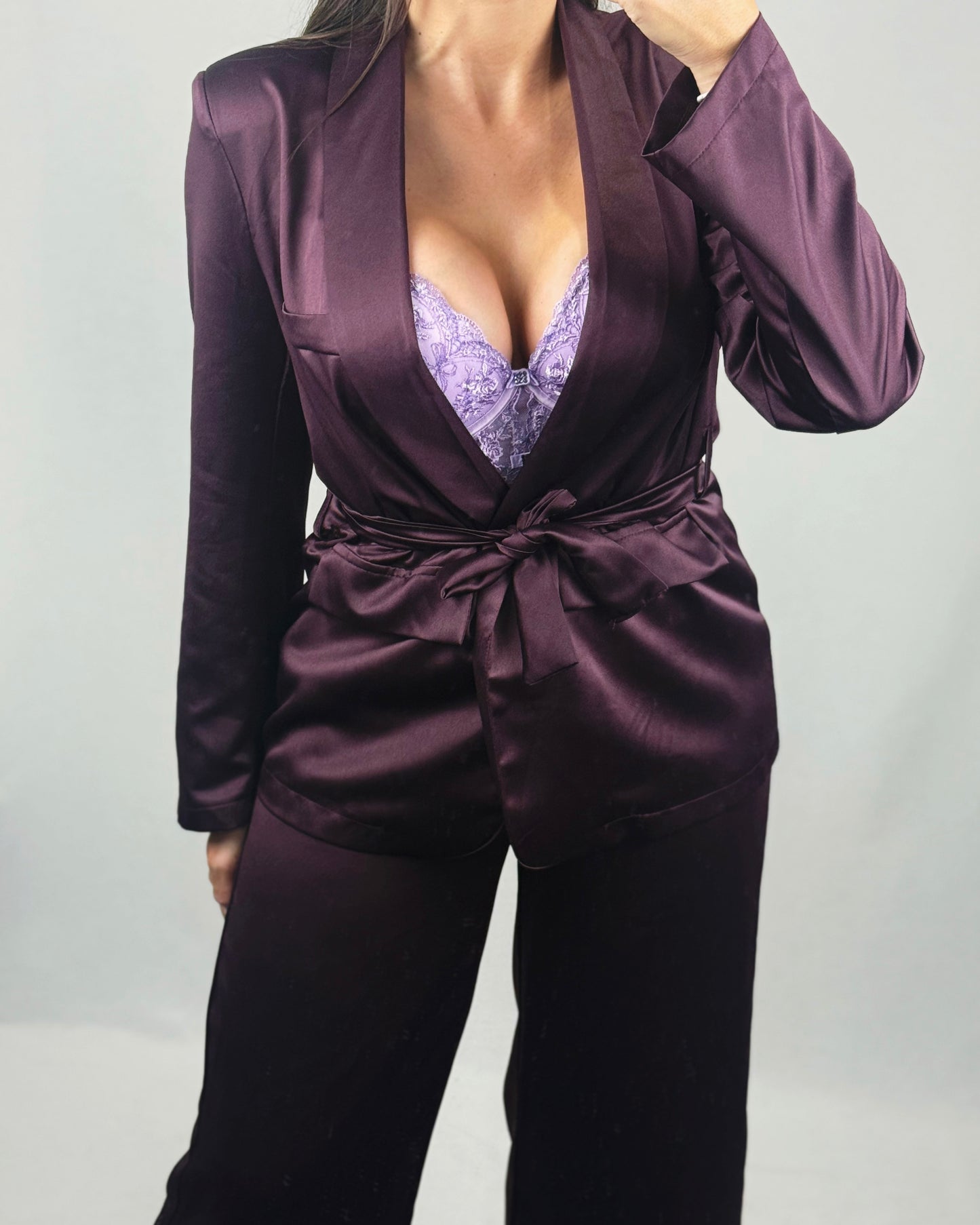 CONJUNTO SATINADO BERENJENA