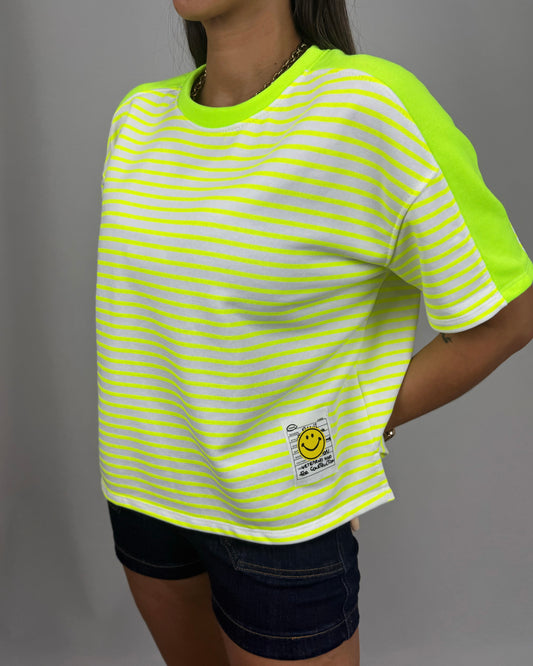 CAMISETA SMILE AMARILLO FLÚOR￼
