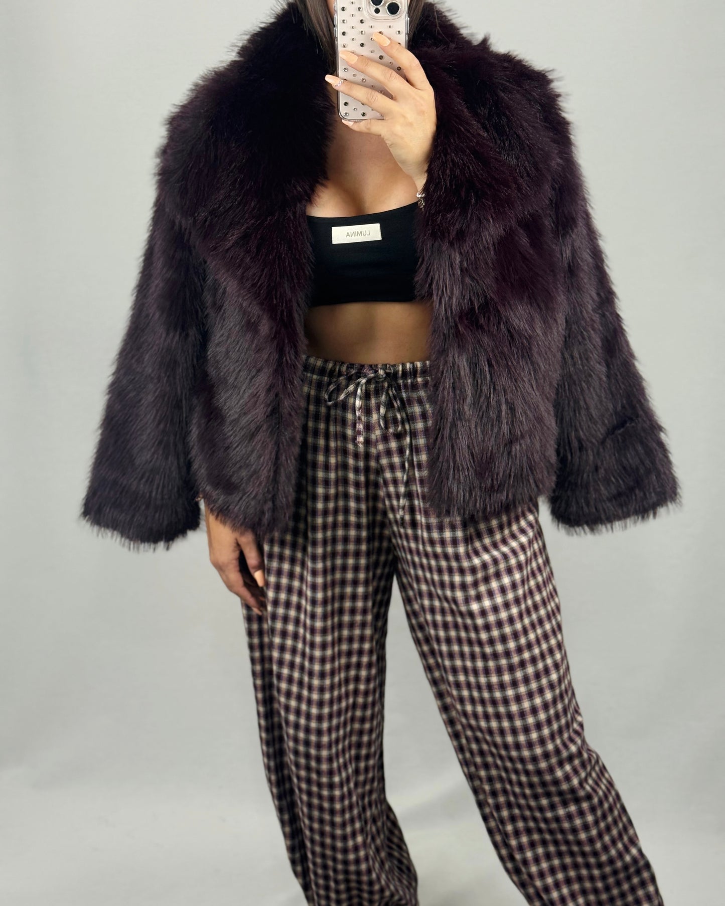 ABRIGO PELO BERENJENA