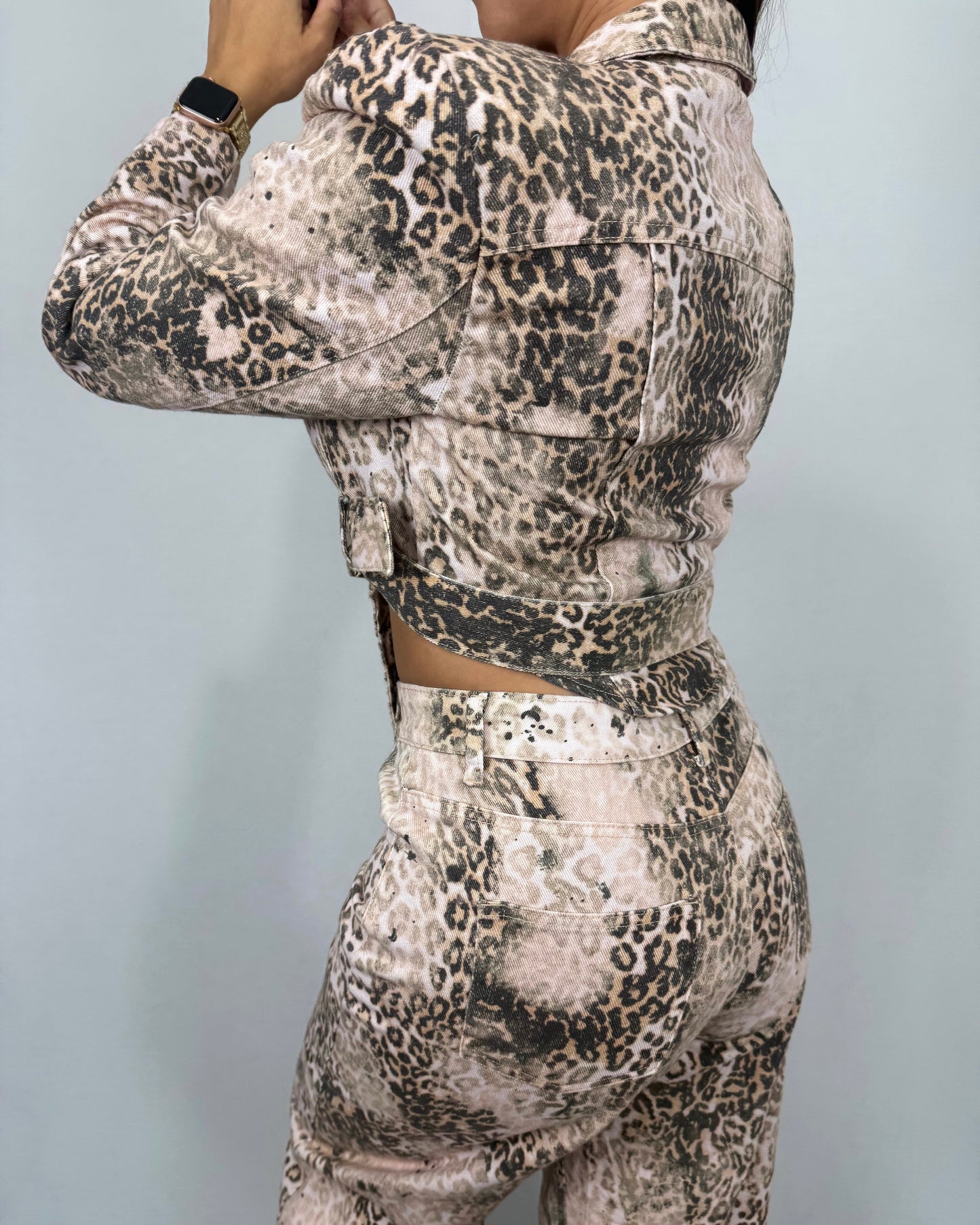 CONJUNTO PREMIUM LEO