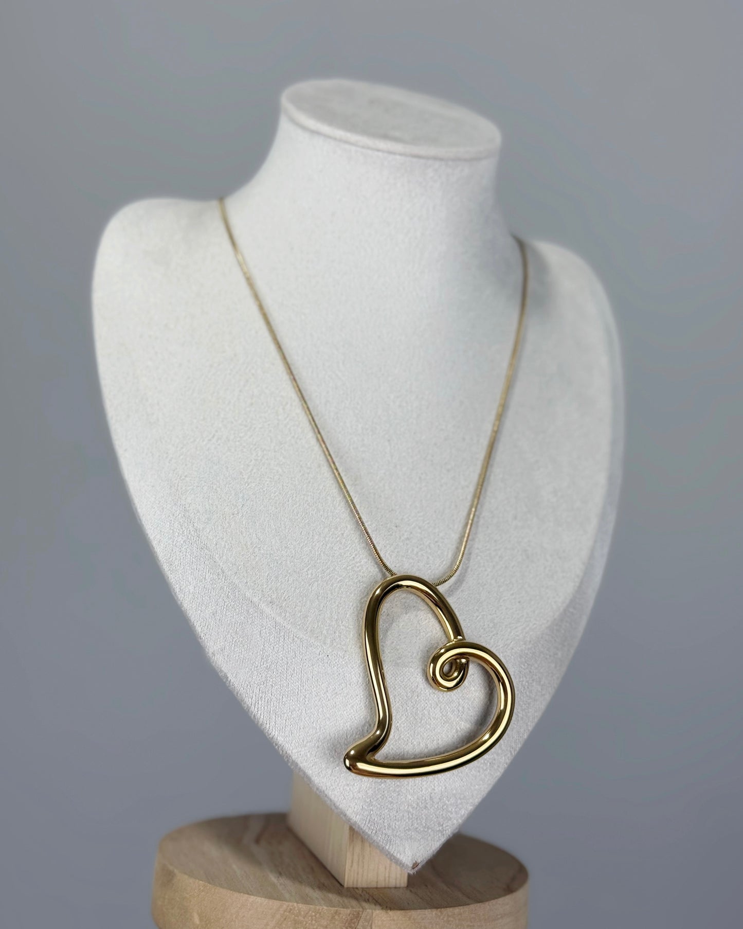 COLLAR HEART