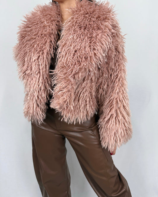 ABRIGO PELO ROSA LUM