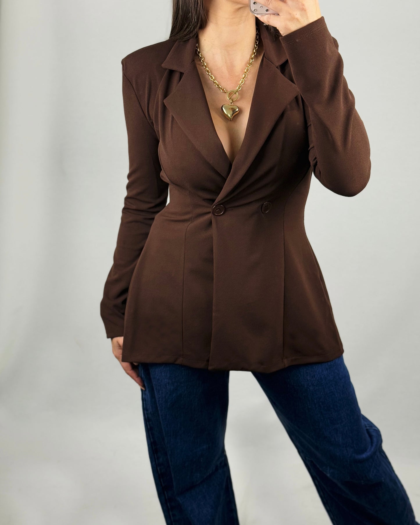 BLAZER ESCOTE MARRÓN