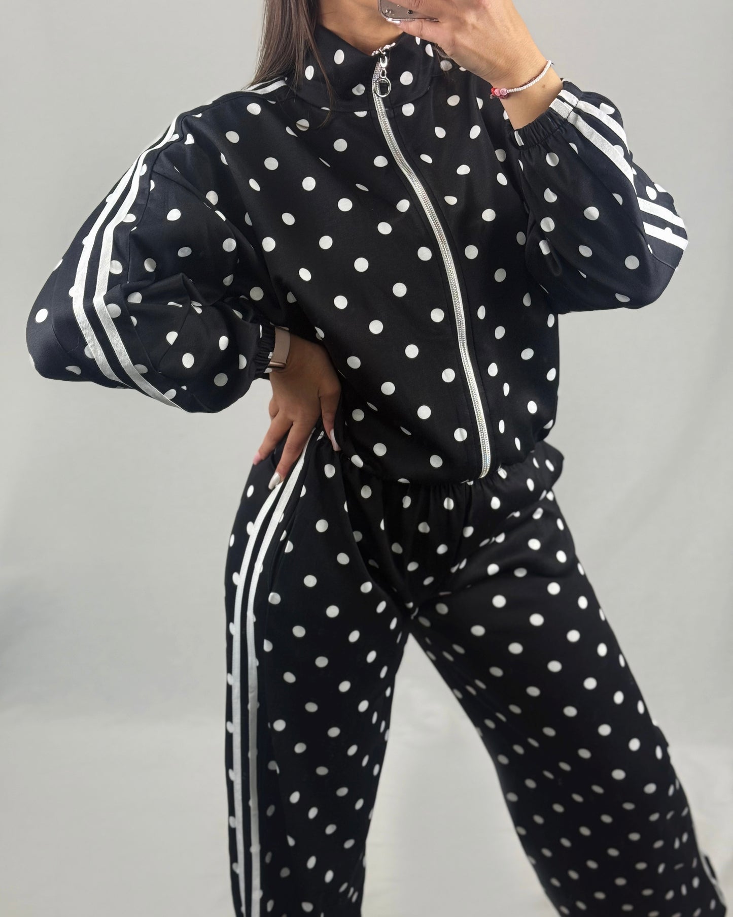 CONJUNTO AD LUNARES BLACK