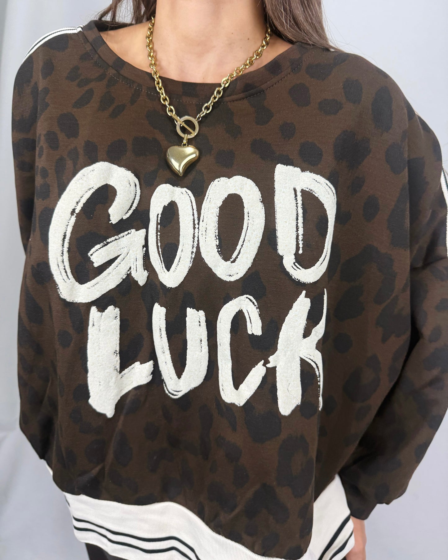 SUDADERA GOOD LUCK CHOCO