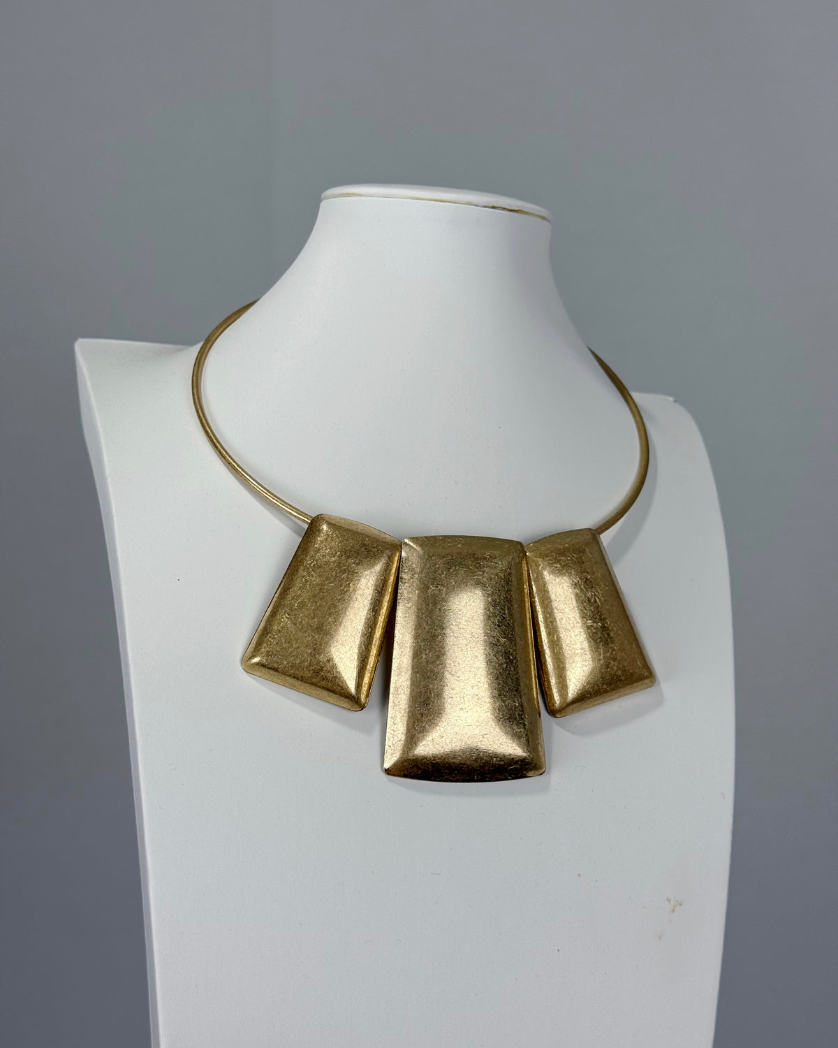 COLLAR TRIGOLD