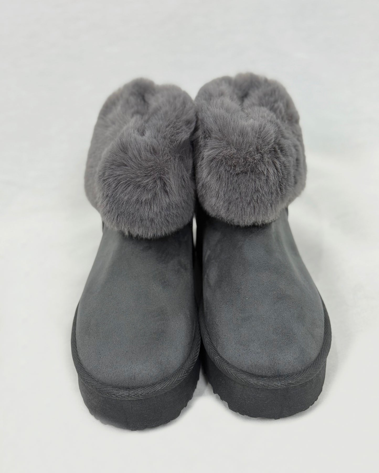 BOTÍN PELO GRIS