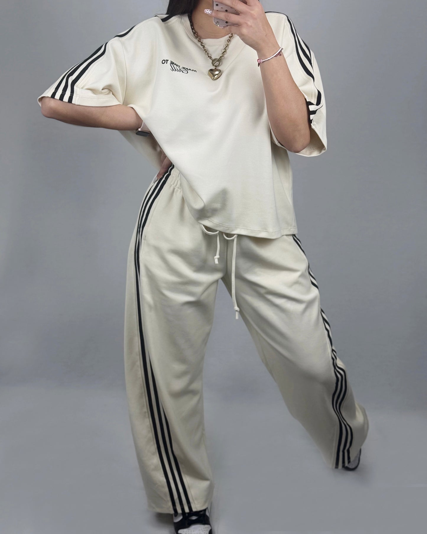 PANTALÓN SPORT CREMA LUM