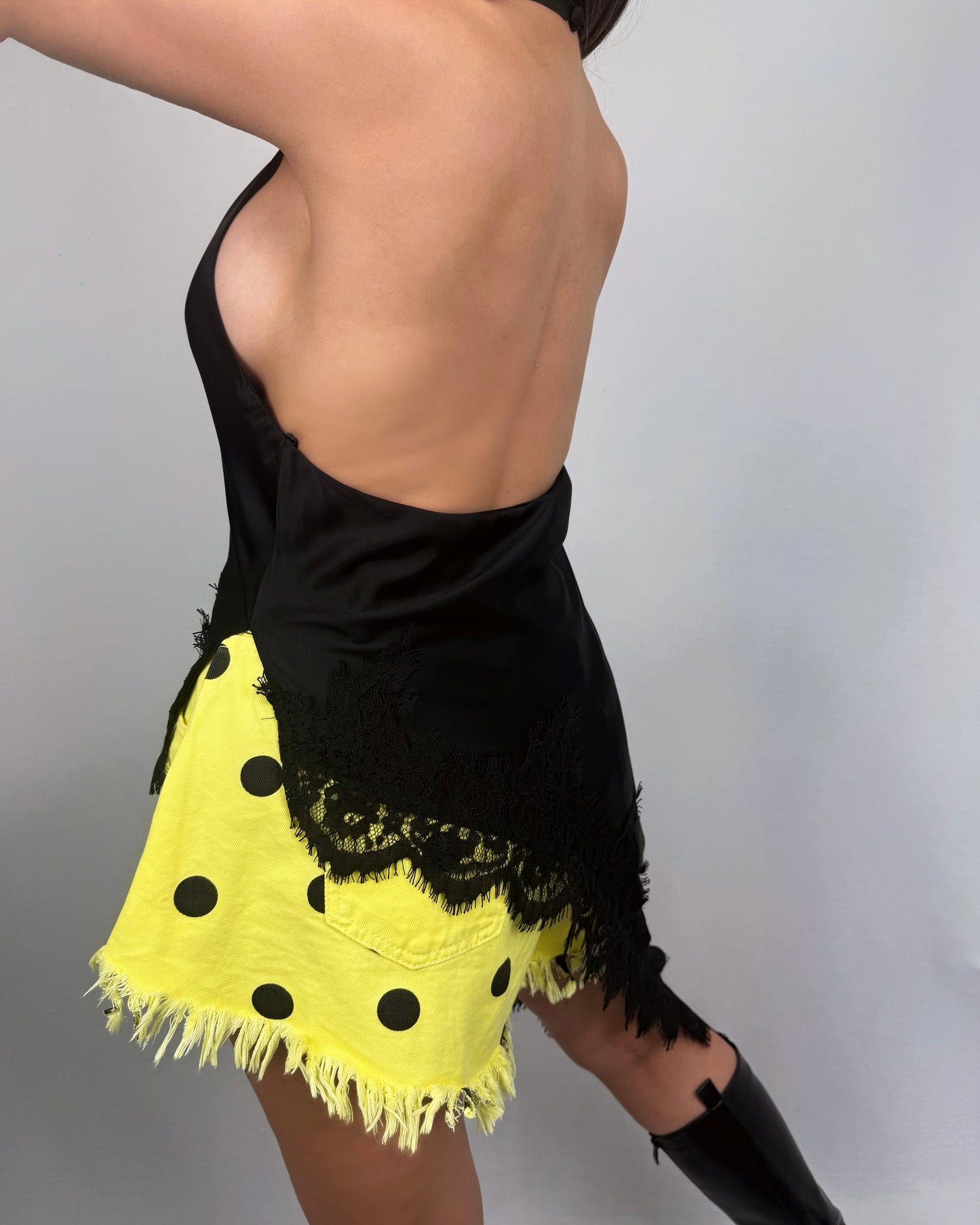 TOP LENCERO BLACK LUM