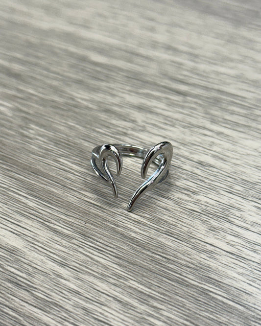 ANILLO CORAZÓN PART PLATA