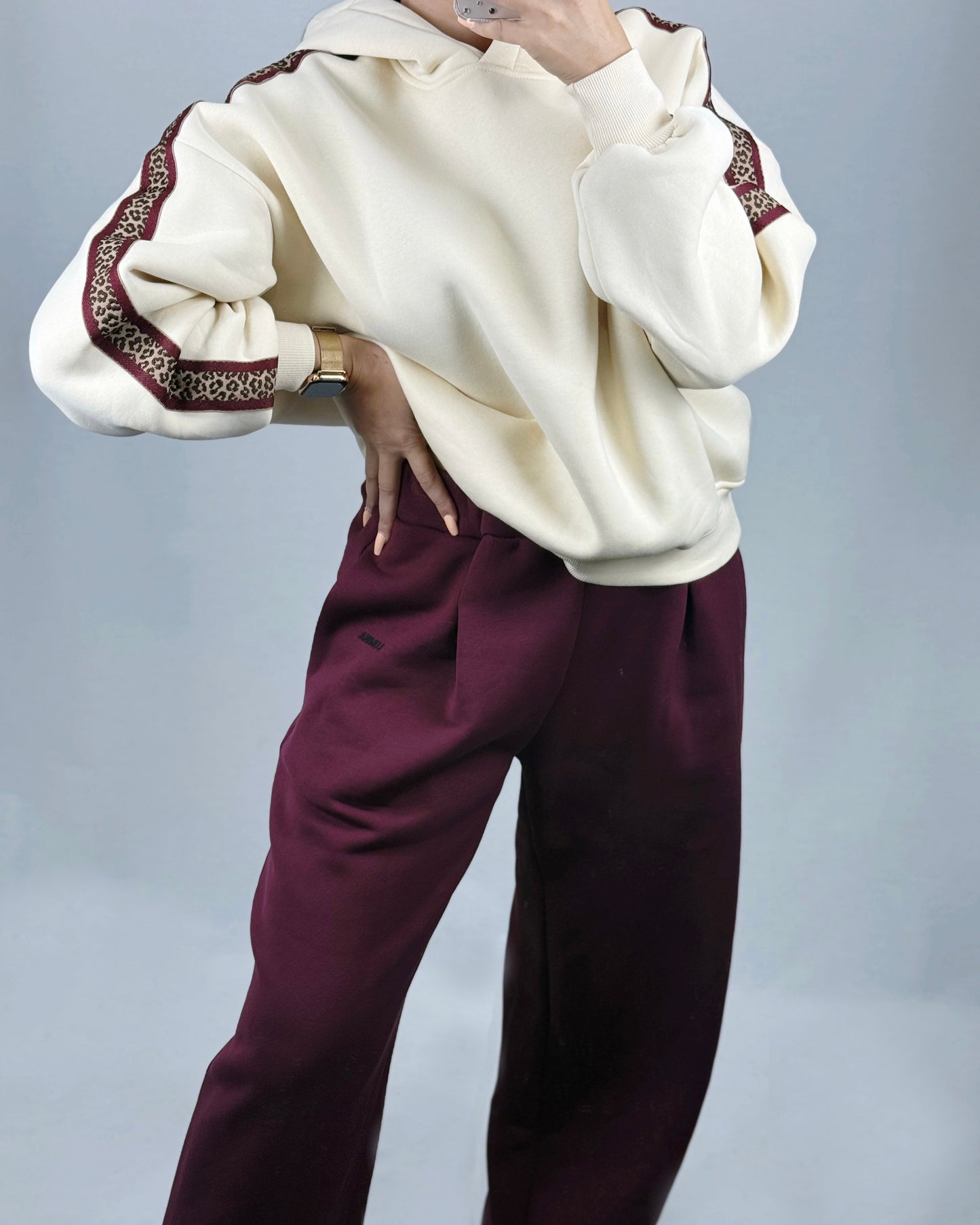 PANTALÓN SPORT BURDEOS LUM