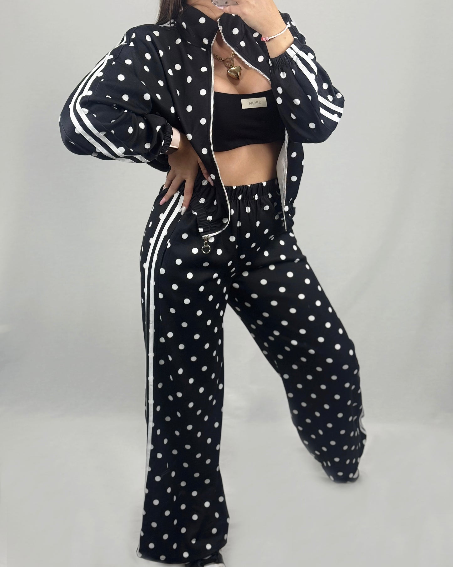 CONJUNTO AD LUNARES BLACK