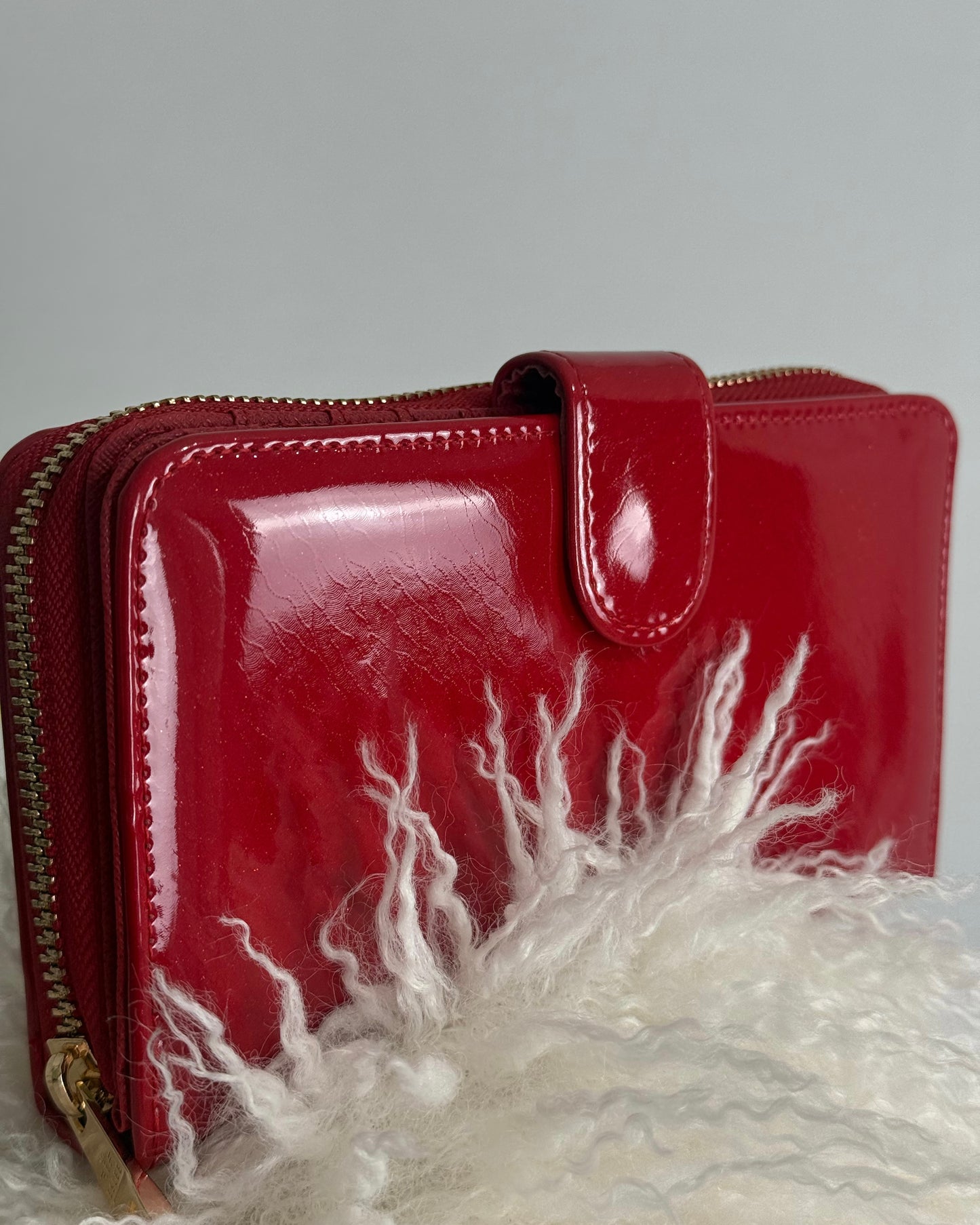 CARTERA CHERRY RED