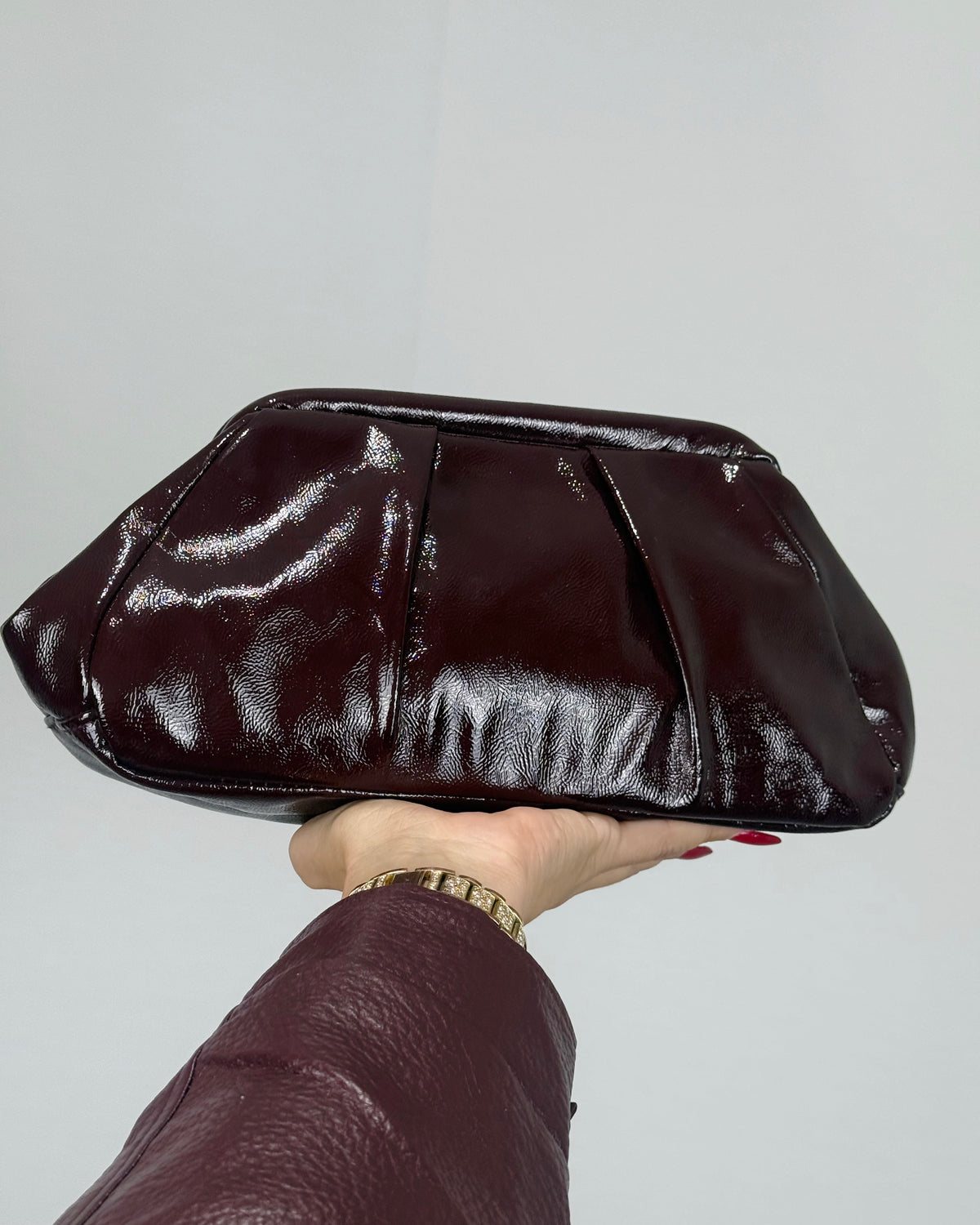 CLUTCH POLIPIEL BURDEOS
