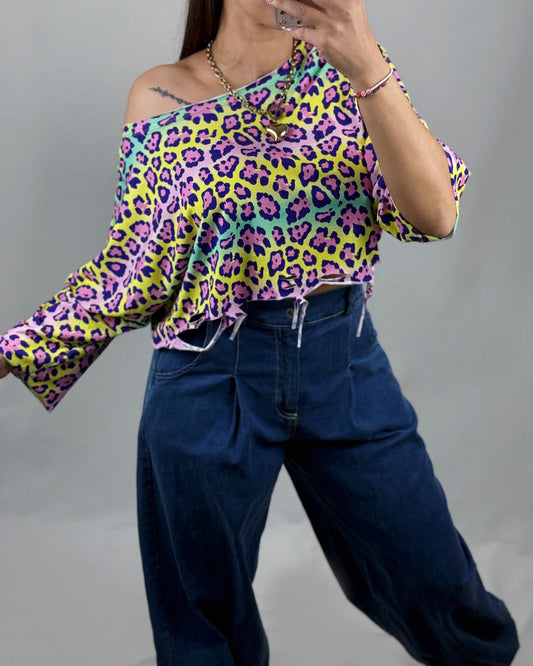 CAMISETA CROPPED LEO BLUE