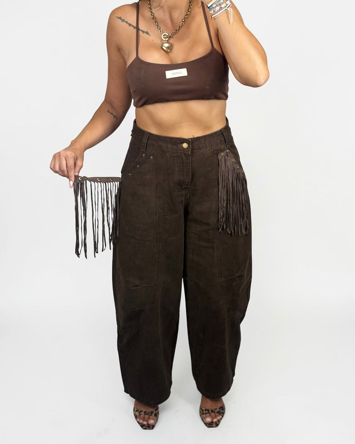 PANTALÓN BROWN FLECOS