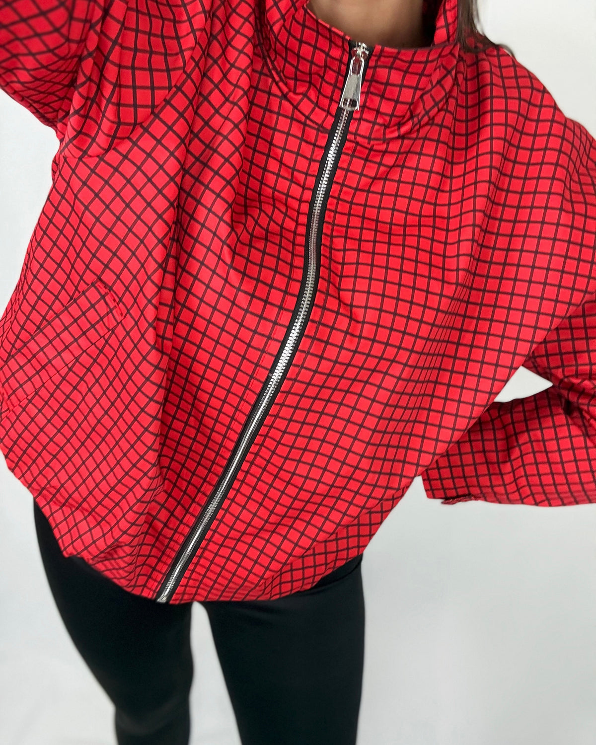 BOMBER ZAR CUADROS RED