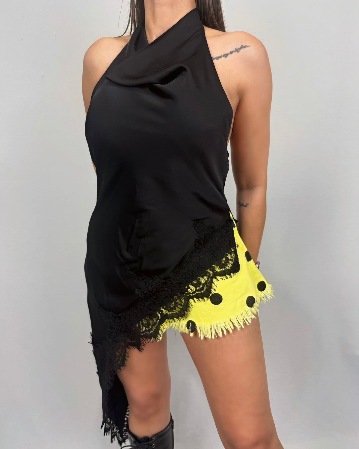 TOP LENCERO BLACK LUM
