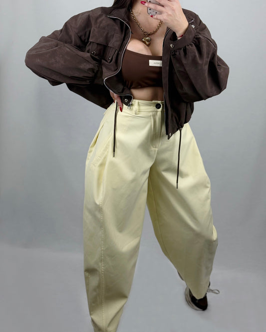 PANTALÓN PINZAS YELLOW LUM