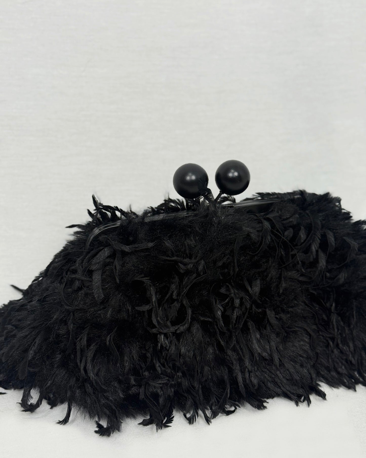 BOLSO PLUMAS BLACK