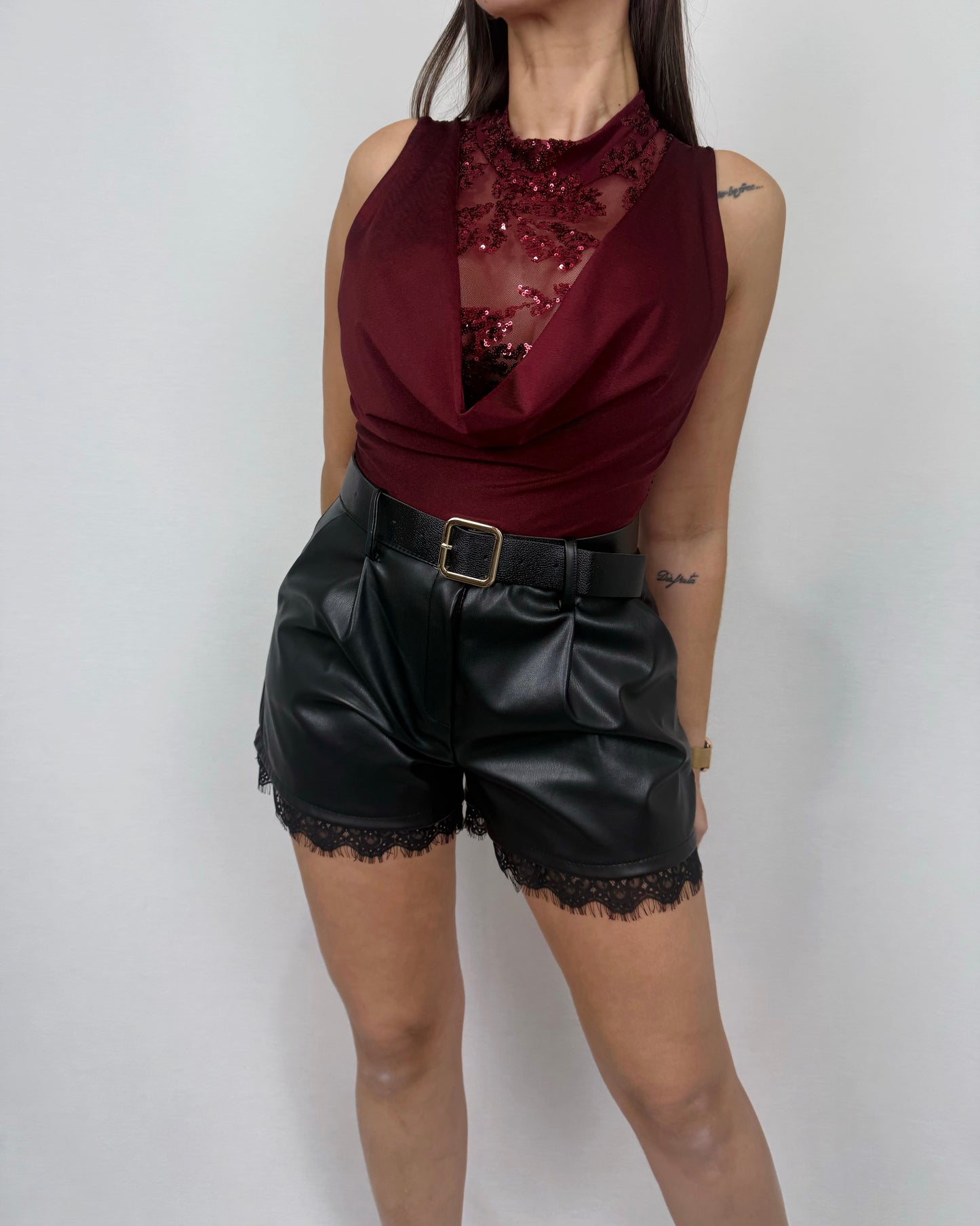 BODY LENTEJUELAS BURDEOS