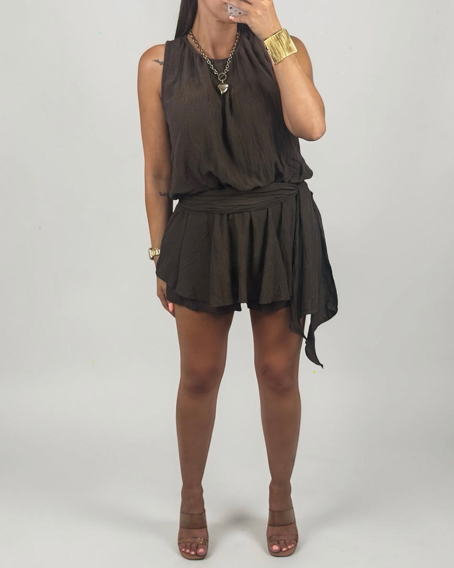 MONO BROWN