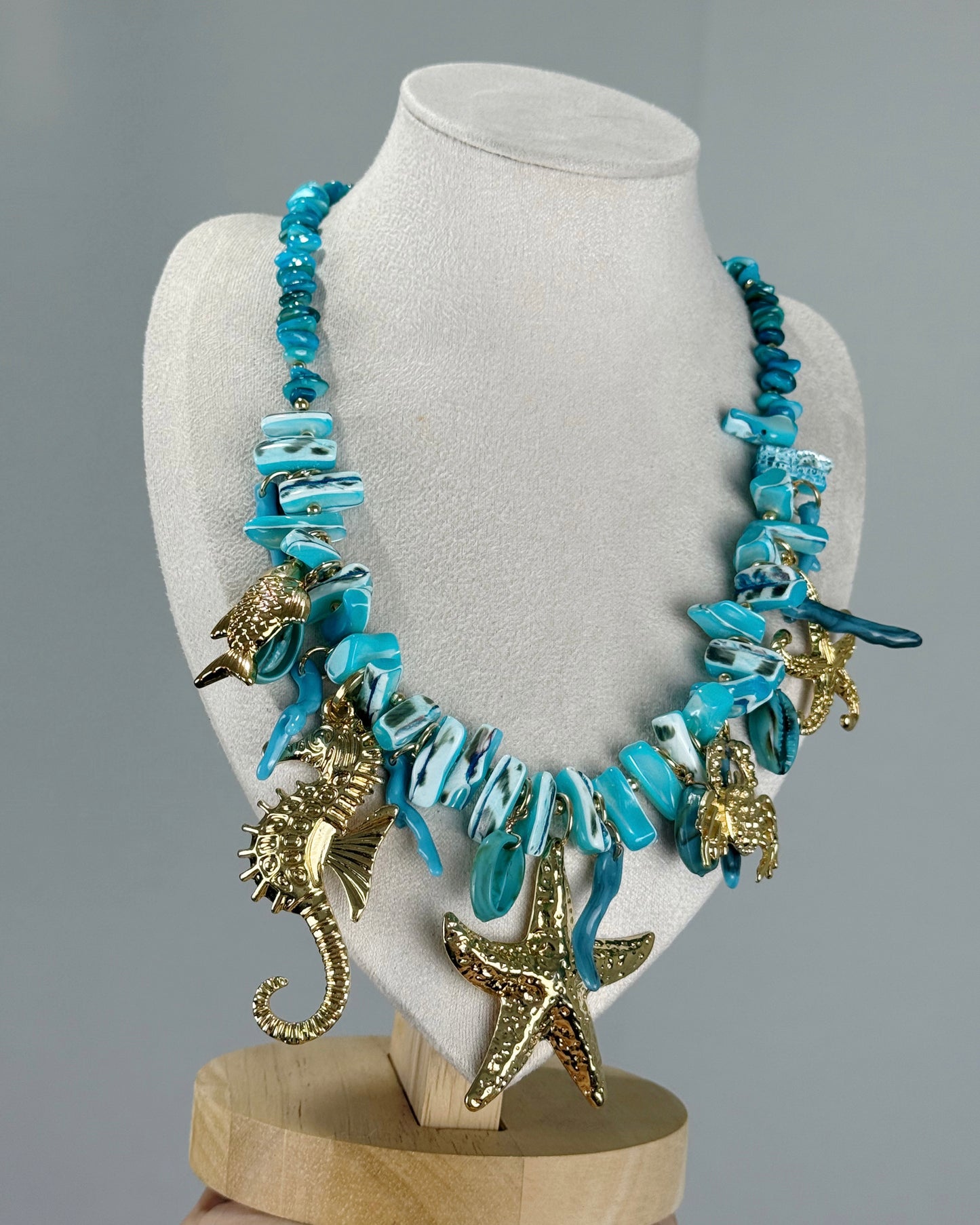 COLLAR OCEAN BLUE