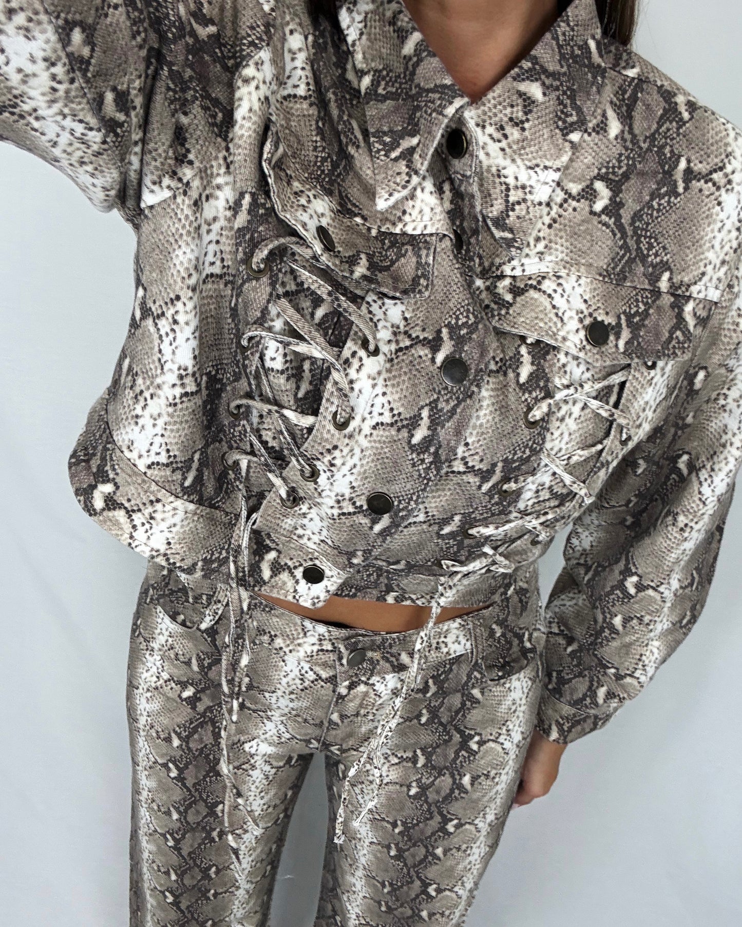 CHAQUETA DENIM SNAKE