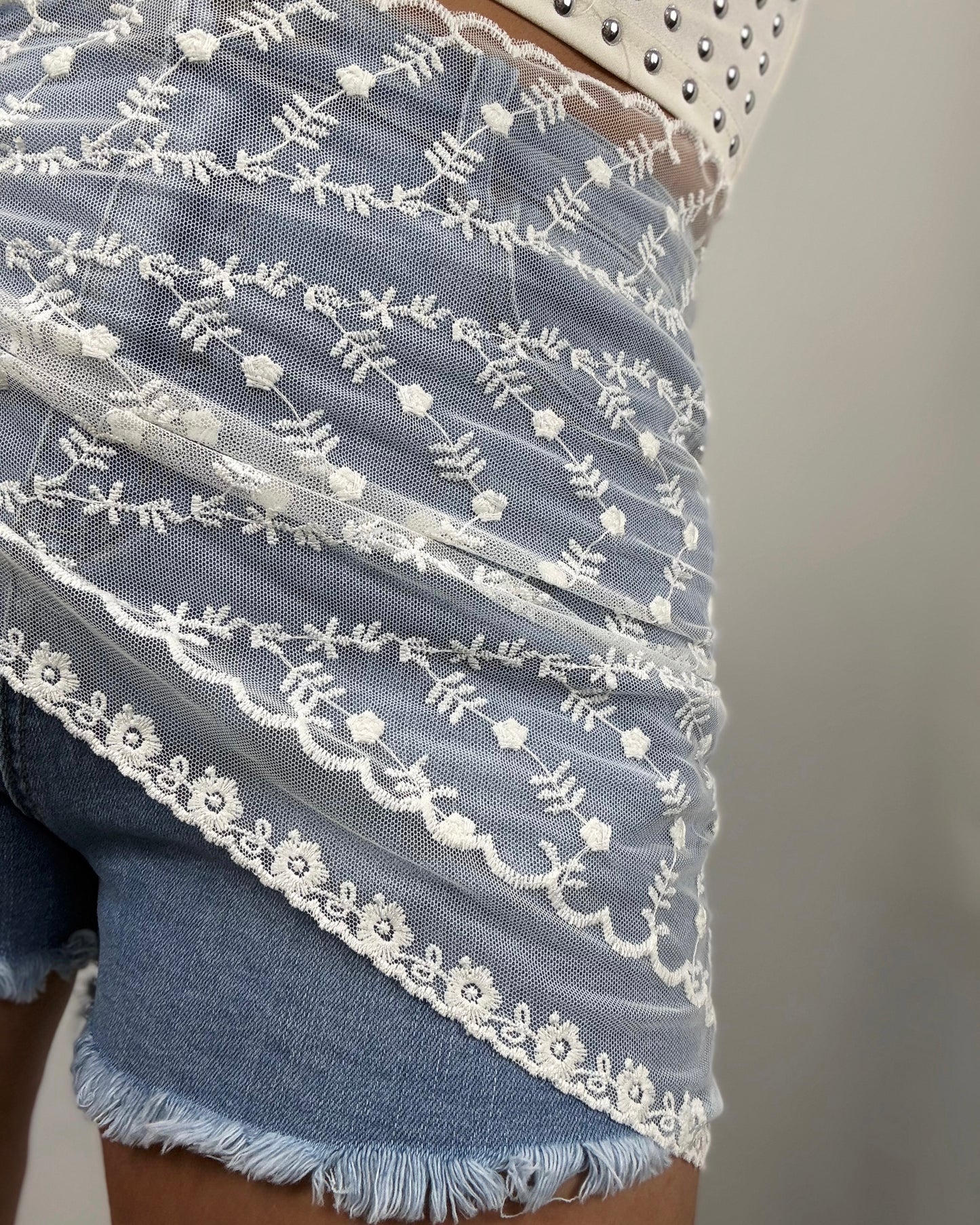 PAÑUELO TUL WHITE