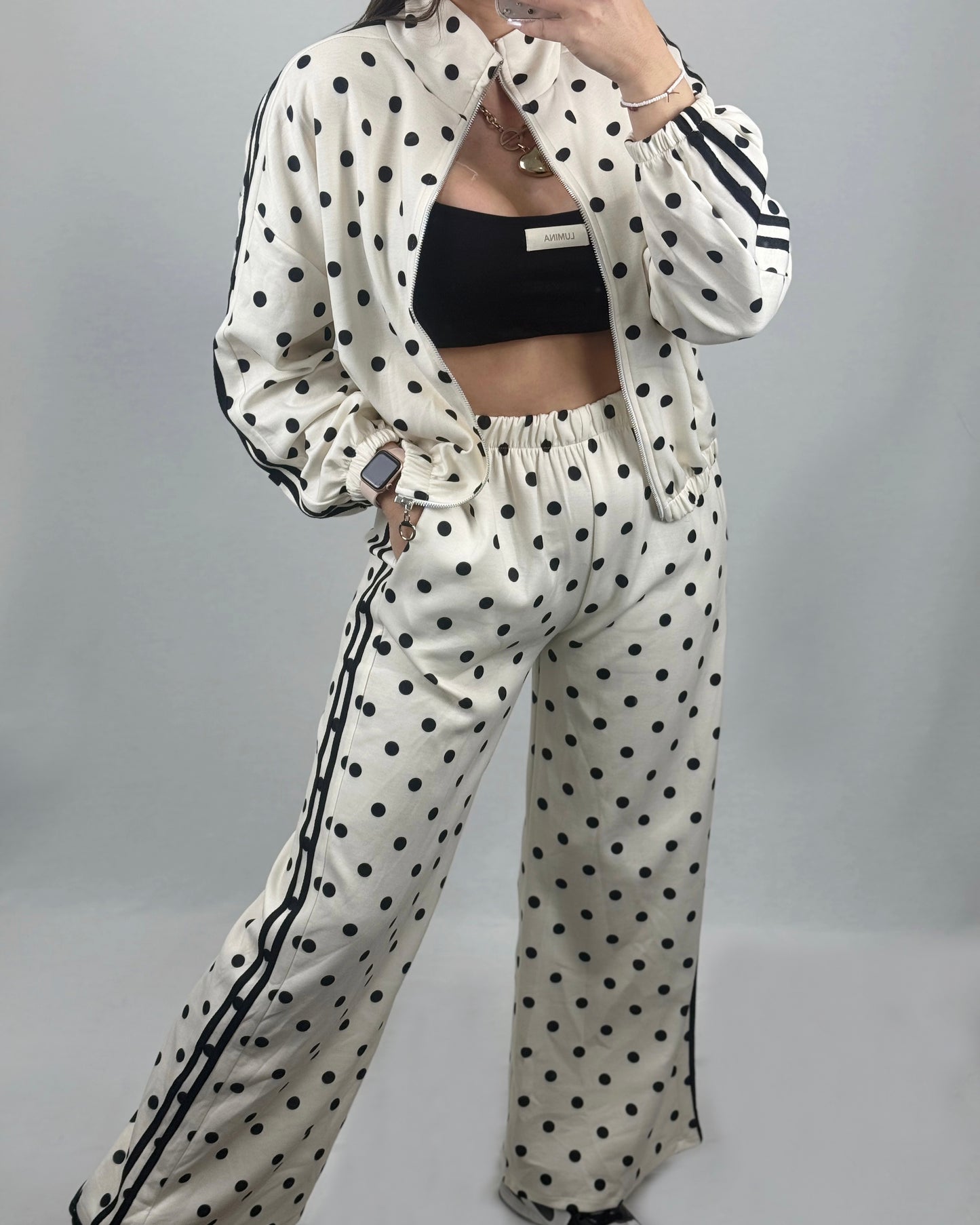 CONJUNTO AD LUNARES WHITE