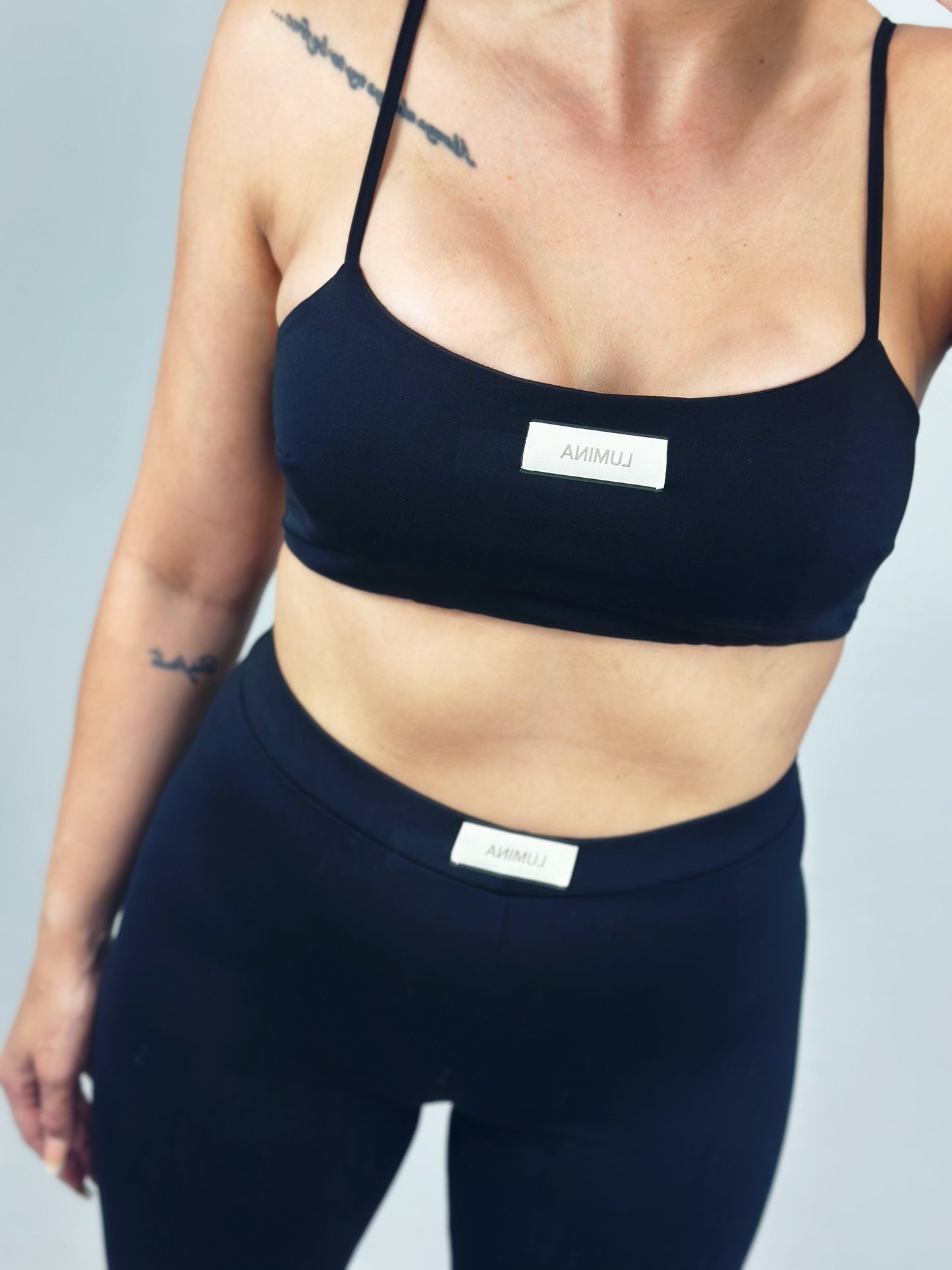 CONJUNTO LEGGING NEGRO LUM